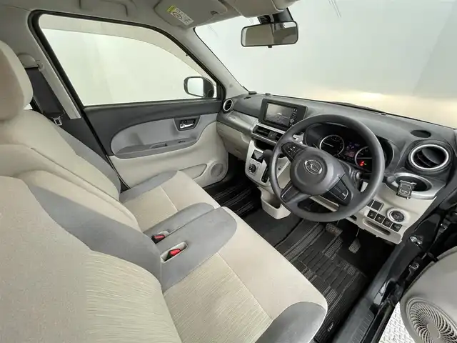 ダイハツ キャスト スタイル X SAⅡ 道央・札幌 2015(平27)年 3.2万km ブラックマイカメタリック ・４WD/・純正メモリナビ/・CD/DVD/BT/USB/SD/フルセグ/・バックカメラ/・スマートアシストII/・先行車発進お知らせ機能/・誤発進抑制機能/・衝突軽減ブレーキ/・アイドリングストップ/・後方コーナーセンサー/・純正フロアマット/・ハロゲンヘッドライト/・オートライト/・ヘッドライトレベライザー/・オートリトラクタブルドアミラー/・ステアリングスイッチ/・スマートキー/・スペアキー/・プッシュスタート/・純正エンジンスターター