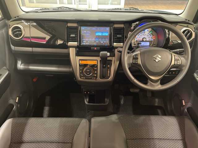 スズキ ハスラー Jターボ ブラックインテリアパッケージ 神奈川県 2019(令1)年 4.3万km クールカーキPM デュアルカメラブレーキサポート/社外8インチナビ（CD/DVD/BT）/フルセグTV/全方位カメラ/クルーズコントロール/ＨＩＤオートライト/ハーフレザーシート/前席シートヒーター/純正15インチアルミホイール/パドルシフト/アイドリングストップ/ステアリングスイッチ/ＥＴＣ/純正フロアマット/純正ドアバイザー