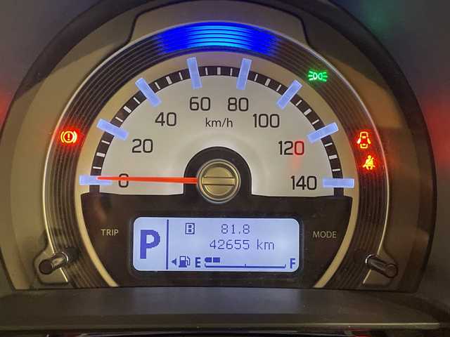 スズキ ハスラー Jターボ ブラックインテリアパッケージ 神奈川県 2019(令1)年 4.3万km クールカーキPM デュアルカメラブレーキサポート/社外8インチナビ（CD/DVD/BT）/フルセグTV/全方位カメラ/クルーズコントロール/ＨＩＤオートライト/ハーフレザーシート/前席シートヒーター/純正15インチアルミホイール/パドルシフト/アイドリングストップ/ステアリングスイッチ/ＥＴＣ/純正フロアマット/純正ドアバイザー