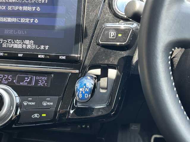 トヨタ プリウス α S チューンブラックⅡ 静岡県 2019(平31)年 4.5万km アティチュードブラックマイカ ７人乗り/特別仕様車/トヨタセーフティセンス/純正９型ＳＤナビ/フルセグＴＶ/ＢＴ/ＤＶＤ再生/ドラレコ/ビルトインＥＴＣ２．０/前席シートヒーター/ＬＤＡ/プリクラッシュ/フォグライト/純正１６ＡＷ