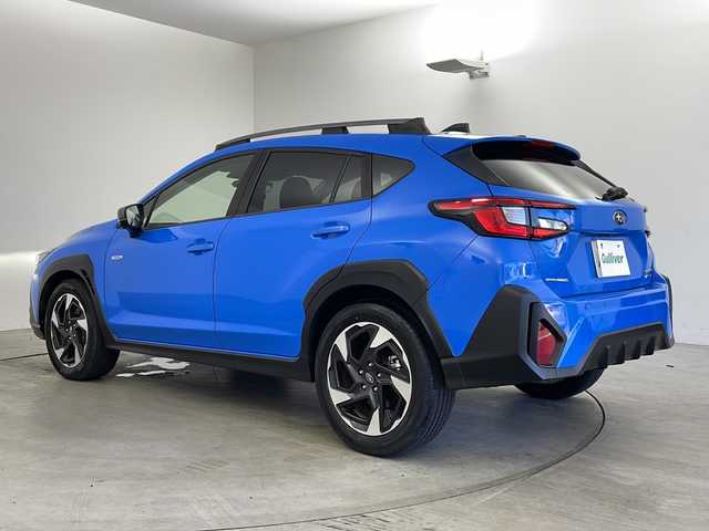 スバル クロストレック リミテッド 兵庫県 2023(令5)年 1.9万km 青 ・純正11.6インチディスプレイオーディオ/　Bluetoothオーディオ/　USB接続/　AppleCarPlay/AndroidAuto接続/　フルセグテレビ/・アラウンドビューモニター/・ETC/・アイサイト/　プリクラッシュブレーキ/　全車速追従機能付クルーズコントロール/　車線逸脱抑制機能/　ふらつき警報/　先行車発進お知らせ機能/　AT誤発進抑制制御＆AT誤後進抑制制御/　後退時ブレーキアシスト/　アイサイトセイフティプラス（運転支援・視界拡張）/・純正フロアマット/・パワーシート（運転席・助手席）/・メモリーシート（運転席）/・シートヒーター（運転席・助手席）/・電子パーキングブレーキ/・オートビークルブレーキホールド/・オートワイパー/・純正18インチアルミホイール/・ABS/・横滑り防止機能/・後コーナーセンサー/・盗難防止装置/・オートライト/・LEDヘッドライト/・Wエアバック/・MTモード付AT/・スマートキー/・スペアキー/・左右独立オートエアコン/・色番号XDA