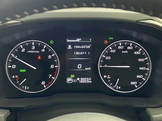 スバル クロストレック リミテッド 兵庫県 2023(令5)年 1.9万km 青 ・純正11.6インチディスプレイオーディオ/　Bluetoothオーディオ/　USB接続/　AppleCarPlay/AndroidAuto接続/　フルセグテレビ/・アラウンドビューモニター/・ETC/・アイサイト/　プリクラッシュブレーキ/　全車速追従機能付クルーズコントロール/　車線逸脱抑制機能/　ふらつき警報/　先行車発進お知らせ機能/　AT誤発進抑制制御＆AT誤後進抑制制御/　後退時ブレーキアシスト/　アイサイトセイフティプラス（運転支援・視界拡張）/・純正フロアマット/・パワーシート（運転席・助手席）/・メモリーシート（運転席）/・シートヒーター（運転席・助手席）/・電子パーキングブレーキ/・オートビークルブレーキホールド/・オートワイパー/・純正18インチアルミホイール/・ABS/・横滑り防止機能/・後コーナーセンサー/・盗難防止装置/・オートライト/・LEDヘッドライト/・Wエアバック/・MTモード付AT/・スマートキー/・スペアキー/・左右独立オートエアコン/・色番号XDA