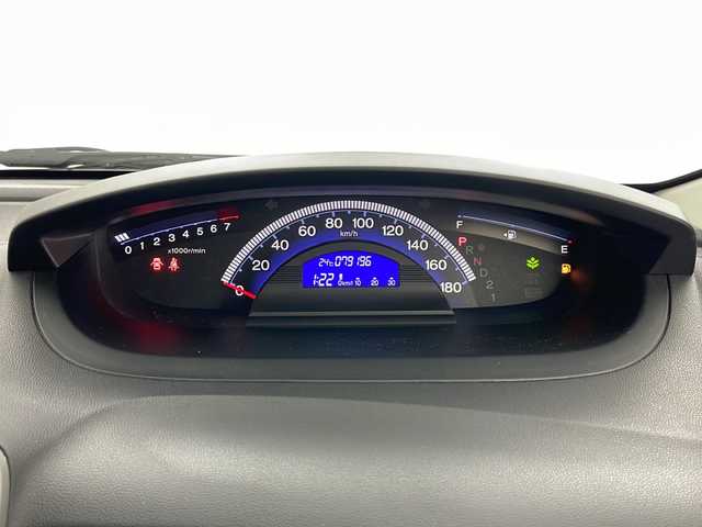 ホンダ フリード G ジャストセレクション 道央・札幌 2014(平26)年 8万km プレミアムスパークルブラックパール ・４WD/・純正SDナビ(CD&DVD&BT&ワンセグTV&SD)/・寒冷地仕様/・横滑り防止/・ステアリングスイッチ/・社外ドラレコ(前後)/・純正フロアマット/・シートアジャスター/・片側パワースライドドア/・フロントワイパーデアイサー/・ミラーヒーター/・リトラミラー/・社外エンジンスターター/・HIDライト/・キーレスキー/・スマートキー