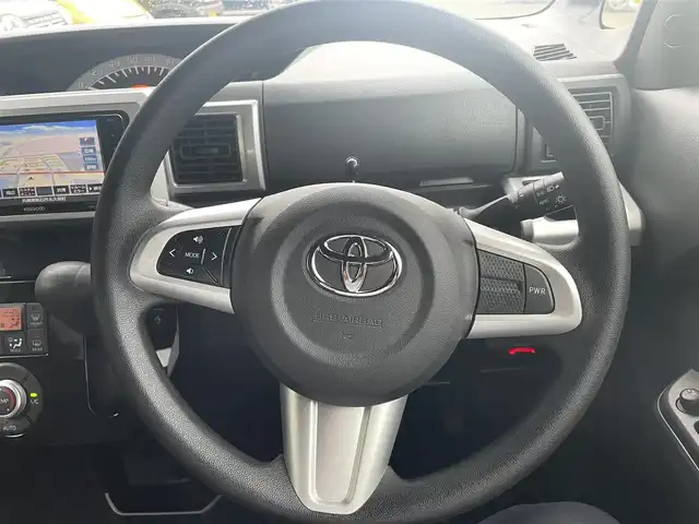 トヨタ ピクシスメガ L SAⅢ 大分県 2020(令2)年 4.3万km タングステングレーM 社外メモリナビ/Bluetooth/Fm/AM/CD/DVD/バックカメラ/ETC/両側電動スライドドア/衝突被害軽減ブレーキ/コーナーセンサー/アイドリングストップ/プッシュスタートボタン/オートライト/オートハイビーム/電動格納ミラー/スマートキー/ドライブレコーダー前後