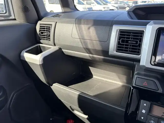 トヨタ ピクシスメガ L SAⅢ 大分県 2020(令2)年 4.3万km タングステングレーM 社外メモリナビ/Bluetooth/Fm/AM/CD/DVD/バックカメラ/ETC/両側電動スライドドア/衝突被害軽減ブレーキ/コーナーセンサー/アイドリングストップ/プッシュスタートボタン/オートライト/オートハイビーム/電動格納ミラー/スマートキー/ドライブレコーダー前後