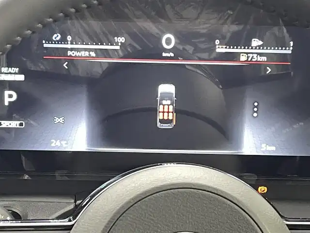 日産 セレナ e－パワー ハイウェイスター V 熊本県 2025(令7)年 0.1千km プリズムホワイト 登録済未使用車/純正１２．３インチナビ（ApplCarPlay・AndroidAuto・BT・フルセグ・USB）　/純正前方ドライブレコーダー/純正フリップダウンモニター　/ビルトインＥＴＣ２．０　/全周囲カメラ　/両側パワースライドドア　/前後クリアランスソナー　/レーダークルーズコントロール/プロパイロット　/インテリジェントエマージェンシーブレーキ/車線逸脱防止支援システム/車線逸脱警報/後側方衝突防止支援システム/後退時車両検知警報/ふらつき警報機能/踏み間違い衝突防止アシスト/標識認識機能/車両接近通報装置/ブラインドスポットモニター/横滑り防止/インテリジェントルームミラー/置くだけ充電/純正16インチAW/オートライト/オートマチックハイビーム/LEDヘッドライト/フォグランプ/スマートキー/プッシュスタート/スペアキー1本