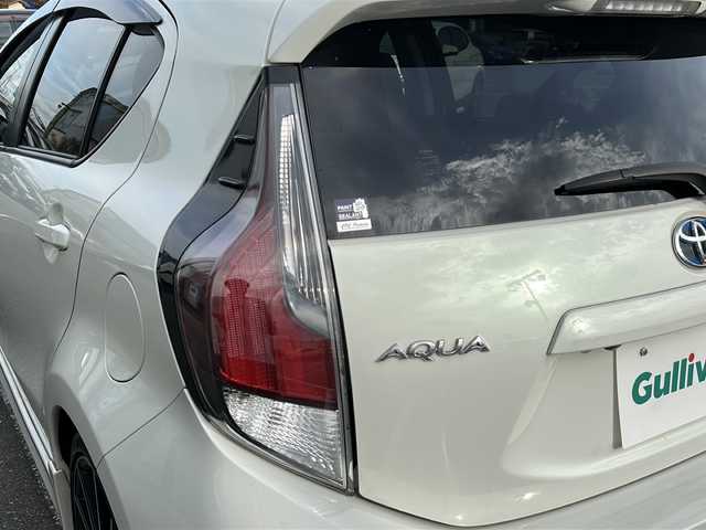 トヨタ アクア G G’s 茨城県 2016(平28)年 2.5万km ライムホワイトパールクリスタルシャイン 社外SDナビ(Bluetooth/バックカメラ/ワンセグTV)/ETC/横滑り防止装置/レーンキープアシスト/LEDオートライト/オートマチックハイビーム/USB入力端子/衝突被害軽減システム/クルーズコントロール/スマートキー/G‘sエアロパーツ/冷房AAC/17インチ純正アルミホイール/純正フロアマット/シートヒーター