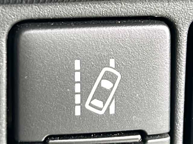 トヨタ アクア G G’s 茨城県 2016(平28)年 2.5万km ライムホワイトパールクリスタルシャイン 社外SDナビ(Bluetooth/バックカメラ/ワンセグTV)/ETC/横滑り防止装置/レーンキープアシスト/LEDオートライト/オートマチックハイビーム/USB入力端子/衝突被害軽減システム/クルーズコントロール/スマートキー/G‘sエアロパーツ/冷房AAC/17インチ純正アルミホイール/純正フロアマット/シートヒーター