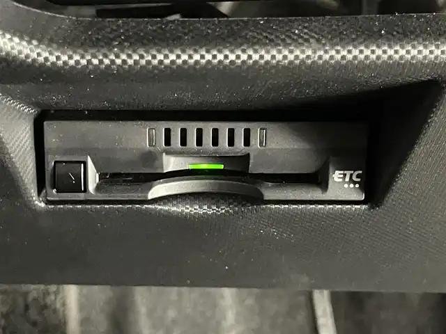 トヨタ ライズ Z 愛知県 2024(令6)年 0.8万km ブラックマイカメタリック 純正９型ディスプレイ　ＴＲＤエアロ　禁煙　スマアシIII　衝突軽減　全方位カメラ　追従クルコン　シートヒーター　カープレイ対応　ＨＤＭＩ　ＵＳＢ　フルセグＴＶ　ＥＴＣ　ＬＥＤライト　コーナーセンサー　フォグランプ　コーナーセンサー　オートハイビーム　電動パーキングブレーキ　オートホールド機能