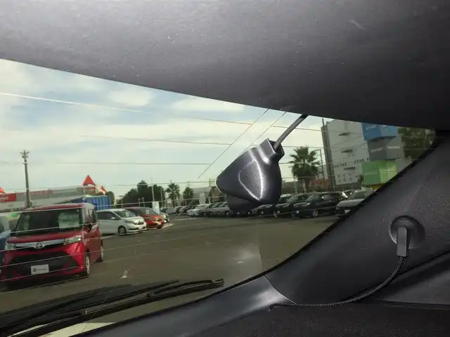 マツダ ＣＸ－３０ XD ブラックトーンエディション 千葉県 2023(令5)年 0.6万km ジェットブラックマイカ i-ACTIVSENSE/・スマートブレーキサポート/・ブラインドスポットモニタリング/・レーンキープ・アシスト・システム/アクティブ・ドライビング・ディスプレイ/パワーバックドア/純正SDナビ/地デジTV/【DVD/CD再生機能　Bluetooth接続】/【Apple CarPlay　Android Auto対応】/360°ビュー・モニター/リバース連動ドアミラー（左）/ドライブレコーダー（前後撮影）/社外レーダー/革巻きステアリング/ステアリングヒーター/ステアリングスイッチ/パドルシフト/ETC/LEDヘッドライト/ウインカーミラー/コーナーセンサー/純正18インチアルミホイル/サイド/カーテンエアバッグ/アドバンストキーレスエントリー