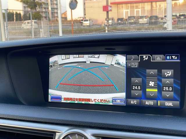 レクサス ＧＳ 300h Iパッケージ 山口県 2014(平26)年 10万km ホワイトパールクリスタルシャイン Fスポーツ仕様フロントバンパー/純正HDDナビ/・フルセグテレビ/・AM/FM/CD/DVD/・Bluetooth/バックカメラ/ETC/クルーズコントロール/ドライブモードセレクトスイッチ/ヒルスタートアシスト/パドルシフト/ブラインドスポットモニター/レザーシート/エアシート/シートヒーター/パワーシートD席/N席/スマートキー/プッシュスタート/スペアキー1本/純正フロアマット/パワーバックドア/社外19インチアルミホイール/ドアバイザー/ウィンカーミラー/取り扱い説明書