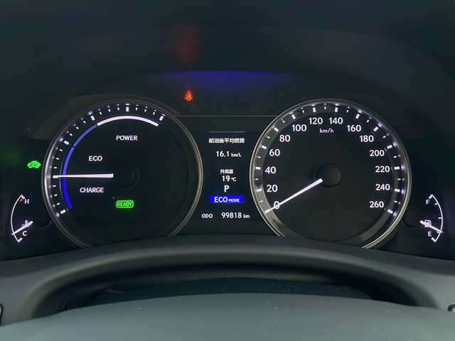 レクサス ＧＳ 300h Iパッケージ 山口県 2014(平26)年 10万km ホワイトパールクリスタルシャイン Fスポーツ仕様フロントバンパー/純正HDDナビ/・フルセグテレビ/・AM/FM/CD/DVD/・Bluetooth/バックカメラ/ETC/クルーズコントロール/ドライブモードセレクトスイッチ/ヒルスタートアシスト/パドルシフト/ブラインドスポットモニター/レザーシート/エアシート/シートヒーター/パワーシートD席/N席/スマートキー/プッシュスタート/スペアキー1本/純正フロアマット/パワーバックドア/社外19インチアルミホイール/ドアバイザー/ウィンカーミラー/取り扱い説明書