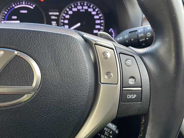 レクサス ＧＳ 300h Iパッケージ 山口県 2014(平26)年 10万km ホワイトパールクリスタルシャイン Fスポーツ仕様フロントバンパー/純正HDDナビ/・フルセグテレビ/・AM/FM/CD/DVD/・Bluetooth/バックカメラ/ETC/クルーズコントロール/ドライブモードセレクトスイッチ/ヒルスタートアシスト/パドルシフト/ブラインドスポットモニター/レザーシート/エアシート/シートヒーター/パワーシートD席/N席/スマートキー/プッシュスタート/スペアキー1本/純正フロアマット/パワーバックドア/社外19インチアルミホイール/ドアバイザー/ウィンカーミラー/取り扱い説明書