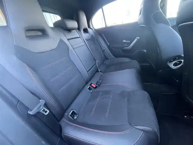 メルセデス・ベンツ Ａ１８０ スタイル AMGライン 栃木県 2018(平30)年 5.4万km ポーラホワイト レーダーセーフティパッケージ/ナビ/フルセグTV/バックカメラ/ETC/ACC/レーンキープアシスト/ブラインドスポット/パークトロニック/LEDヘッドライト/オートライト/ハーフレザーシート/パワーシート/シートヒーター/ドライブレコーダー