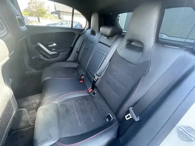 メルセデス・ベンツ Ａ１８０ スタイル AMGライン 栃木県 2018(平30)年 5.4万km ポーラホワイト レーダーセーフティパッケージ/ナビ/フルセグTV/バックカメラ/ETC/ACC/レーンキープアシスト/ブラインドスポット/パークトロニック/LEDヘッドライト/オートライト/ハーフレザーシート/パワーシート/シートヒーター/ドライブレコーダー