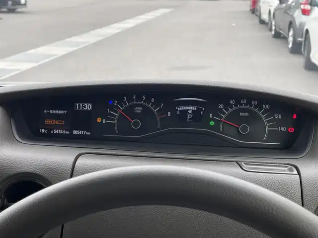 ホンダ Ｎ ＢＯＸ EX 滋賀県 2021(令3)年 0.6万km ルナシルバーM 純正ナビ/Bluetooth/USB/CD/バックカメラ/両側電動スライド/レーンキープ/衝突軽減/LEDヘッドライト/オートライト/オートハイビーム/リアソナー/ドラレコ（前）/ビルトインETC/純正マット/ドアバイザー/プッシュスタート/スマートキー/ステアリングリモコン/リアサンシェード