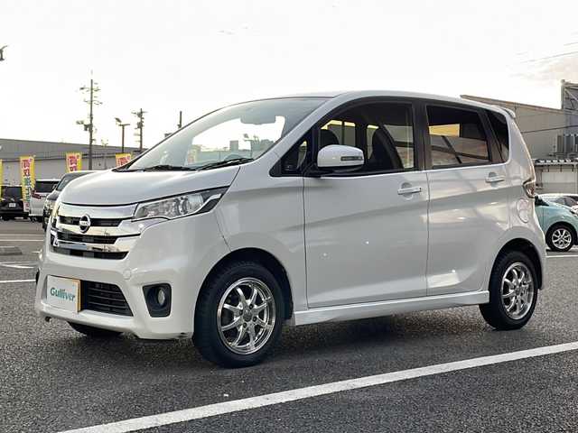 日産 デイズ ハイウェイスターX 島根県 2014(平26)年 10万km ホワイトパール 純正7インチSDナビゲーション(MM114D-W)/フルセグ CD SD ラジオ/バックカメラ/アイドリングストップ/フォグライト/電動格納ミラー/ISOFIX