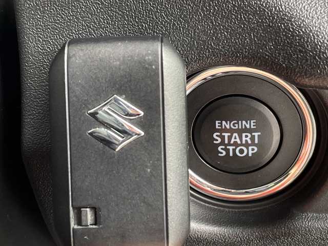 スズキ ジムニー シエラ JC 愛知県 2024(令6)年 2.2万km ミディアムグレー ディスプレイオーディオ　ナビ機能なし/クルーズコントロール/シートヒーター/バックカメラ/Bluetooth/衝突軽減システム/純正アルミホイール/４WD/LEDヘッドライト/レーンキープアシスト/ステアリングスイッチ/スマートキー/プッシュスタート