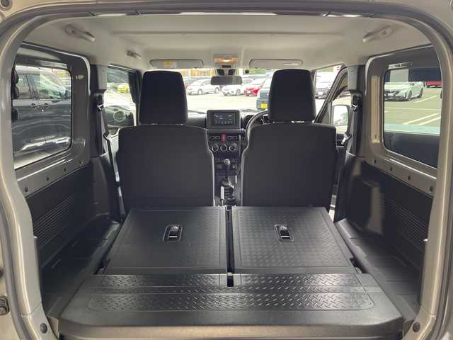 スズキ ジムニー シエラ JC 愛知県 2024(令6)年 2.2万km ミディアムグレー ディスプレイオーディオ　ナビ機能なし/クルーズコントロール/シートヒーター/バックカメラ/Bluetooth/衝突軽減システム/純正アルミホイール/４WD/LEDヘッドライト/レーンキープアシスト/ステアリングスイッチ/スマートキー/プッシュスタート