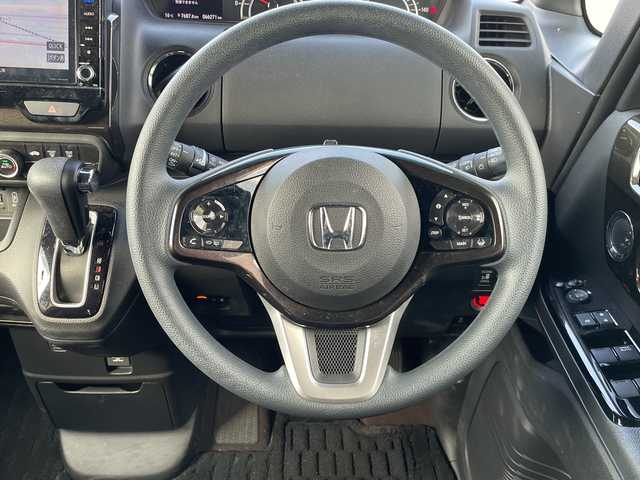 ホンダ Ｎ ＢＯＸ カスタム G L ホンダセンシング 山口県 2018(平30)年 6.7万km プレミアムホワイトパールⅡ 純正メモリナビ/Bluetooth/フルセグTV/バックカメラ/ステアリングスイッチ/両側パワースライドドア/クルーズコントロール/衝突軽減ブレーキ/横滑り防止装置/レーンキープアシスト/スマートキー＆プッシュスタート/LEDヘッドライト＆LEDフォグライト/オートライト/純正前方録画タイプドライブレコーダー/純正14インチAW/保証書・取説/スペアキー1個