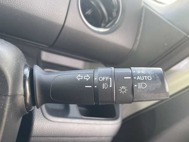 ホンダ Ｎ ＢＯＸ カスタム G L ホンダセンシング 山口県 2018(平30)年 6.7万km プレミアムホワイトパールⅡ 純正メモリナビ/Bluetooth/フルセグTV/バックカメラ/ステアリングスイッチ/両側パワースライドドア/クルーズコントロール/衝突軽減ブレーキ/横滑り防止装置/レーンキープアシスト/スマートキー＆プッシュスタート/LEDヘッドライト＆LEDフォグライト/オートライト/純正前方録画タイプドライブレコーダー/純正14インチAW/保証書・取説/スペアキー1個