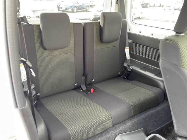 スズキ ジムニー XC 静岡県 2025(令7)年 0.3万km ピュアホワイトP /ワンオーナー//社外ナビ/地デジTV//CD/DVD/Bluetooth//3インチリフトアップ//柿本改マフラー//ラテラルロッド//社外エアクリーナー//社外パイピング//社外サイドステップ//社外グリル//クルーズコントロール//衝突軽減ブレーキ//社外16インチAW//LEDヘッドライト//保証書//取説