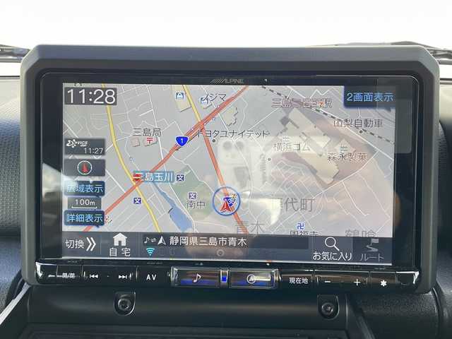 スズキ ジムニー XC 静岡県 2025(令7)年 0.3万km ピュアホワイトP /ワンオーナー//社外ナビ/地デジTV//CD/DVD/Bluetooth//3インチリフトアップ//柿本改マフラー//ラテラルロッド//社外エアクリーナー//社外パイピング//社外サイドステップ//社外グリル//クルーズコントロール//衝突軽減ブレーキ//社外16インチAW//LEDヘッドライト//保証書//取説