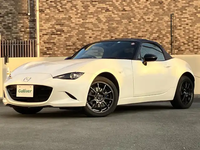 マツダ ロードスター 990S 静岡県 2022(令4)年 0.4万km スノーフレイクホワイトパールマイカ ワンオーナー/プッシュスタート/ETC/LED/オートライト/レインセンサー/ブラインドスポットモニター/レーンアシスト/RAYS CE28/ブレンボキャリパー/マックガード