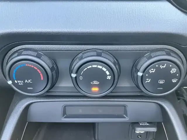 マツダ ロードスター 990S 静岡県 2022(令4)年 0.4万km スノーフレイクホワイトパールマイカ ワンオーナー/プッシュスタート/ETC/LED/オートライト/レインセンサー/ブラインドスポットモニター/レーンアシスト/RAYS CE28/ブレンボキャリパー/マックガード