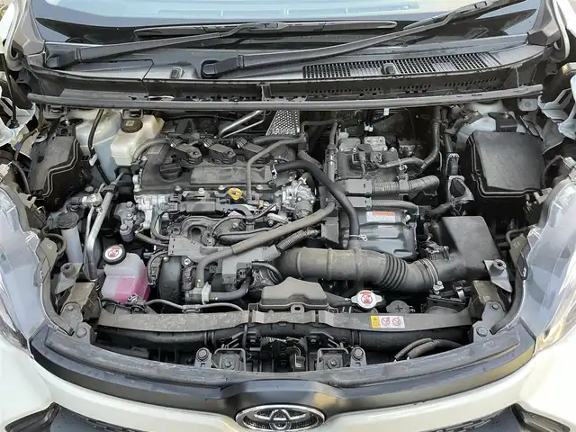 トヨタ シエンタ ハイブリッド G 滋賀県 2022(令4)年 2.3万km ホワイトパールクリスタルシャイン 純正ナビ/【Bluetooth/AndroidAuto/AppleCarPlay】/バックカメラ/ETC/ドライブレコーダー/トヨタセーフティセンス/・プリクラッシュセーフティ/・レーントレーシングアシスト/・レーンディパーチャーアラート/・レーダークルーズコントロール/・オートマチックハイビーム/・ロードサインアシスト/・プロアクティブドライビングアシスト/・発進遅れ告知機能/ブラインドスポットモニター/両側パワースライドドア/LEDヘッドライト/ステアリングスイッチ/スマートキー/AC100V