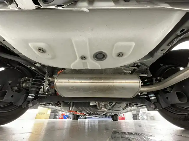 トヨタ シエンタ ハイブリッド G 滋賀県 2022(令4)年 2.3万km ホワイトパールクリスタルシャイン 純正ナビ/【Bluetooth/AndroidAuto/AppleCarPlay】/バックカメラ/ETC/ドライブレコーダー/トヨタセーフティセンス/・プリクラッシュセーフティ/・レーントレーシングアシスト/・レーンディパーチャーアラート/・レーダークルーズコントロール/・オートマチックハイビーム/・ロードサインアシスト/・プロアクティブドライビングアシスト/・発進遅れ告知機能/ブラインドスポットモニター/両側パワースライドドア/LEDヘッドライト/ステアリングスイッチ/スマートキー/AC100V