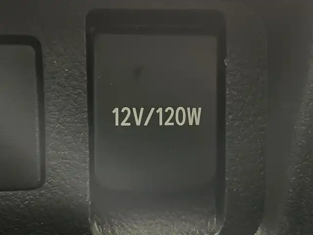 トヨタ ヴェルファイア 2．4Z 道央・札幌 2013(平25)年 4.3万km ホワイトパールクリスタルシャイン ・４WD/・禁煙車/・8インチワイド純正HDDナビ/・ALPINEフリップダウンモニター/・CD/DVD/BT/フルセグ/SD/HDD/（オーディオVTRモードでtypeCからスマートフォン接続可）/・アラウンドビューモニター/・前後ドライブレコーダー/・ビルトインETC/・社外レーダー探知機/・横滑り防止装置/・前後コーナーセンサー/・HIDヘッドライト/・フォグ/・ドアバイザー/・純正フロアマット/・純正18インチAW/・nanoe/・ecoモード/・ステアリングスイッチ/・ミラーウィンカー/・取扱説明書/・プッシュスタート/・スマートキー/・スペアキー