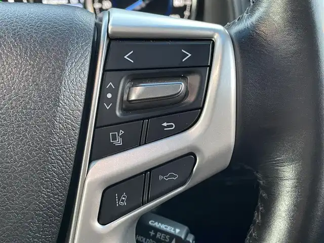 トヨタ アルファードハイブリット SR Cパッケージ 群馬県 2019(令1)年 3.9万km ホワイトパールクリスタルシャイン 4WD/ツインムーンルーフ/モデリスタエアロ(F/S/R)/シグネチャーイルミブレード/純正10型ナビ/CD・DVD・SD/Bluetooth・フルセグ/バックカメラ/両側パワースライドドア/デジタルインナーミラー/ビルトインETC2.0/レザーシート・パワーシート/シートヒーター・ベンチレーション/2列目エグゼグティブパワーシート/ステアリングヒーター/追従クルーズコントロール/AC100V1500W/三眼LEDヘッドライト/シーケンシャルターンランプ/横滑り防止装置/レーンキープアシスト/衝突軽減ブレーキ/アイドリングストップ/純正アルミホイール/純正フロアマット/Grgoセキュリティ/取説・保証書/スマートキー×2