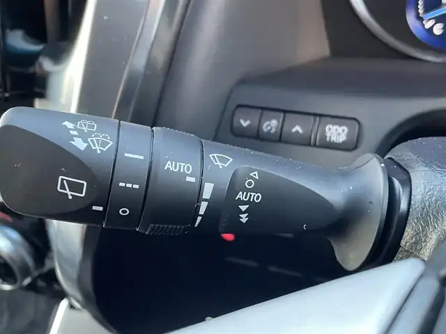 トヨタ アルファードハイブリット SR Cパッケージ 群馬県 2019(令1)年 3.9万km ホワイトパールクリスタルシャイン 4WD/ツインムーンルーフ/モデリスタエアロ(F/S/R)/シグネチャーイルミブレード/純正10型ナビ/CD・DVD・SD/Bluetooth・フルセグ/バックカメラ/両側パワースライドドア/デジタルインナーミラー/ビルトインETC2.0/レザーシート・パワーシート/シートヒーター・ベンチレーション/2列目エグゼグティブパワーシート/ステアリングヒーター/追従クルーズコントロール/AC100V1500W/三眼LEDヘッドライト/シーケンシャルターンランプ/横滑り防止装置/レーンキープアシスト/衝突軽減ブレーキ/アイドリングストップ/純正アルミホイール/純正フロアマット/Grgoセキュリティ/取説・保証書/スマートキー×2