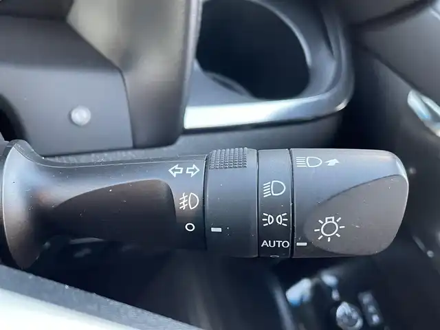 トヨタ アルファードハイブリット SR Cパッケージ 群馬県 2019(令1)年 3.9万km ホワイトパールクリスタルシャイン 4WD/ツインムーンルーフ/モデリスタエアロ(F/S/R)/シグネチャーイルミブレード/純正10型ナビ/CD・DVD・SD/Bluetooth・フルセグ/バックカメラ/両側パワースライドドア/デジタルインナーミラー/ビルトインETC2.0/レザーシート・パワーシート/シートヒーター・ベンチレーション/2列目エグゼグティブパワーシート/ステアリングヒーター/追従クルーズコントロール/AC100V1500W/三眼LEDヘッドライト/シーケンシャルターンランプ/横滑り防止装置/レーンキープアシスト/衝突軽減ブレーキ/アイドリングストップ/純正アルミホイール/純正フロアマット/Grgoセキュリティ/取説・保証書/スマートキー×2