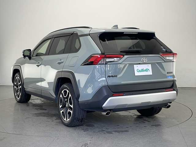 トヨタ ＲＡＶ４ アドベンチャー 長野県 2020(令2)年 6.6万km アーバンカーキ 4WD/純正ナビ　/Ｂｌｕｅｔｏｏｔｈ　/バックカメラ　/ビルトインＥＴＣ　/パワーシート　/シートヒーター　/シートエアコン　　/ステアリングヒーター　/ステアリングスイッチ/レーダークルーズコントロール/衝突被害軽減ブレーキ/車線逸脱警報/オートマチックハイビーム/ＬＥＤヘッドライト　/フォグランプ