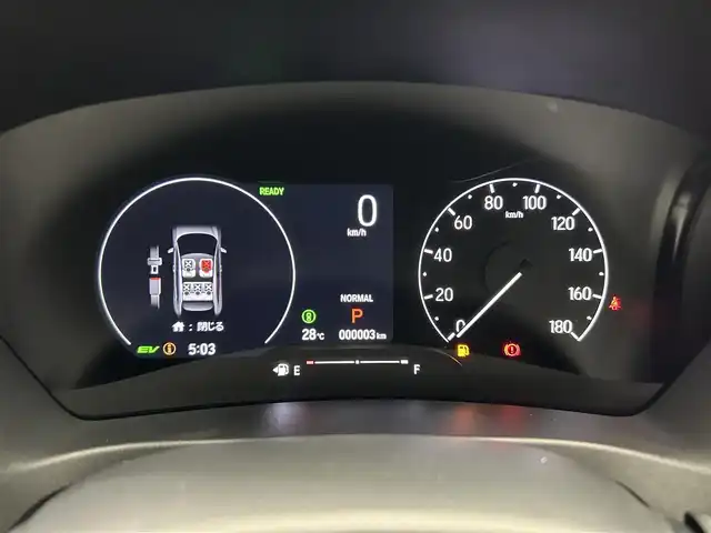 ホンダ ヴェゼル ハイブリッド e:HEV Z 鹿児島県 2025(令7)年 0.1万km未満 クリスタルブラックパール 登録済未使用車/ホンダセンシング/・衝突軽減ブレーキ/・誤発進抑制機能（前後）/・歩行者事故低減ステアリング/・路外逸脱抑制機能/・渋滞追従機能付アダプティブクルーズコントロール/・車線維持支援システム/・渋滞運転支援機能/・先行車発進お知らせ機能/・標識認識機能/・アダプティブドライビングビーム/・パーキングセンサーシステム/ブラインドスポットインフォメーション/ワイヤレス充電/純正ディスプレイオーディオ（ナビ機能付）/（スマホ連携/Bluetooth）/バックカメラ/ビルトインETC2.0/革巻きステアリング/ステアリングヒーター/ステアリングリモコン/パドルシフト/ハーフレザーシート/チップアップシート/前席シートヒーター/全席USB充電ソケット/パワーバックドア/フロント&バックソナー/アイドリングストップ/純正LEDヘッドライト/オートライト/SOSボタン/純正18インチアルミ/保証書&取扱説明書