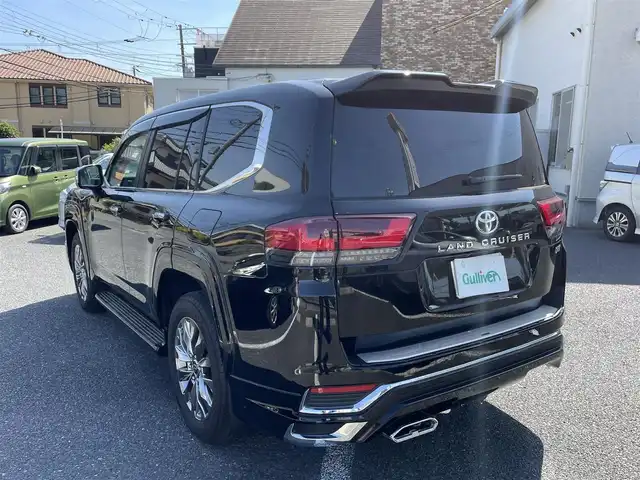 トヨタ ランドクルーザー ZX 大阪府 2023(令5)年 0.4万km 黒 モデリスタエアロ/メーカーナビ/・Bluetooth/・フルセグTV/JBLプレミアムサウンド/モデリスタフルエアロ/サンルーフ/レザーシート/ステアリングヒーター/シートヒーター/ベンチレーション/クーラーBOX/リアエンターテイメント/パワーバックドア/360度カメラ/前後カメラドラレコ/ビルトインETC/パワーバックドア/純正フロアマット