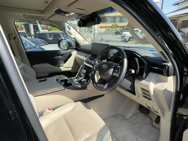 トヨタ ランドクルーザー ZX 大阪府 2023(令5)年 0.4万km 黒 モデリスタエアロ/メーカーナビ/・Bluetooth/・フルセグTV/JBLプレミアムサウンド/モデリスタフルエアロ/サンルーフ/レザーシート/ステアリングヒーター/シートヒーター/ベンチレーション/クーラーBOX/リアエンターテイメント/パワーバックドア/360度カメラ/前後カメラドラレコ/ビルトインETC/パワーバックドア/純正フロアマット