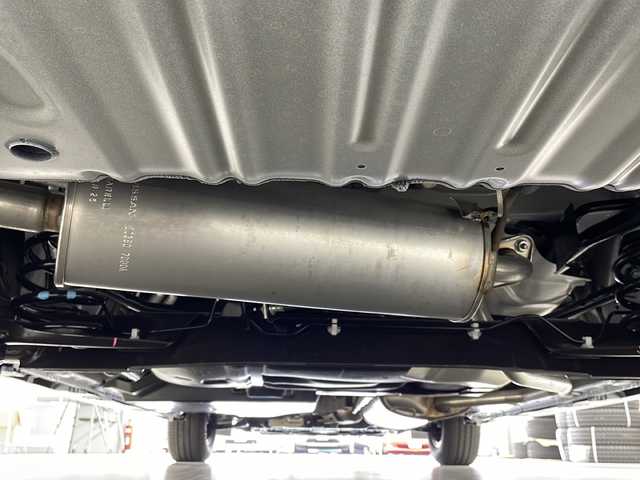 日産 セレナ e－パワー ハイウェイスター V 岐阜県 2025(令7)年 0.1万km未満 白 統合型インターフェースディスプレイ/アドバンスドドライブアシストディスプレイ/NissanConnectナビゲーションシステム/オートレベライザー/インテリジェント ルームミラー/ブラインドスポットモニター/アラウンドビューモニター/バックカメラ/フリップダウンモニター/プロパイロット/ハンドル支援/追従型クルーズコントロール/レーンキープアシスト/衝突軽減ブレーキ/横滑り防止/両側パワースライドドア/スペアキー/ETC
