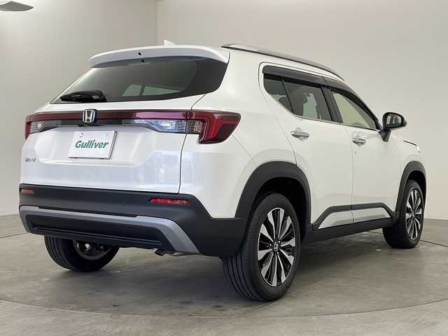 ホンダ ＷＲ－Ｖ Z+ 兵庫県 2024(令6)年 0.6万km プラチナホワイトパール ・純正ナビ＆フルセグ＆BT＆USB/・バックカメラ/・衝突軽減ブレーキ/・レーダークルーズコントロール/・レーンキープアシスト/・踏み間違い防止装置/・標識認識機能/・先行車発進お知らせ/・リアパーキングセンサー/・オートマチックハイビーム/・LEDライト/・LEDフォグ/・オートライト/・パドルシフト/・スマートキー/・プッシュスタート/・ビルトインETC/・フロアマット/・ルーフレール/・ハーフレザーシート