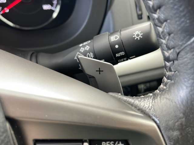 スバル フォレスター 2．0i－S アイサイト 秋田県 2014(平26)年 7.8万km ディープシーブルーパール 4WD/EyeSight/サンルーフ/パワーバックドア/社外SDナビ/　（CD/DVD/Bluetooth/TV）/バックカメラ/クルーズコントロール/パドルシフト/ETC/前席パワーシート＆シートヒーター/電動格納ミラー/プッシュスタート/純正フロアマット/純正18インチアルミホイール/HIDライト/フォグランプ/オートライト/社外デイライト/スマートキー