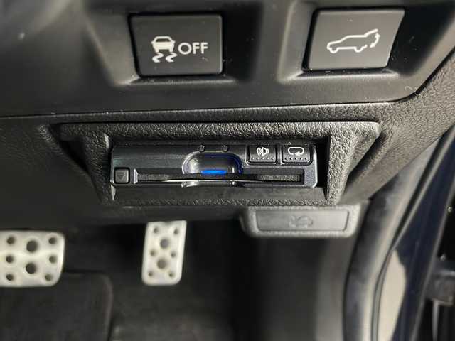 スバル フォレスター 2．0i－S アイサイト 秋田県 2014(平26)年 7.8万km ディープシーブルーパール 4WD/EyeSight/サンルーフ/パワーバックドア/社外SDナビ/　（CD/DVD/Bluetooth/TV）/バックカメラ/クルーズコントロール/パドルシフト/ETC/前席パワーシート＆シートヒーター/電動格納ミラー/プッシュスタート/純正フロアマット/純正18インチアルミホイール/HIDライト/フォグランプ/オートライト/社外デイライト/スマートキー