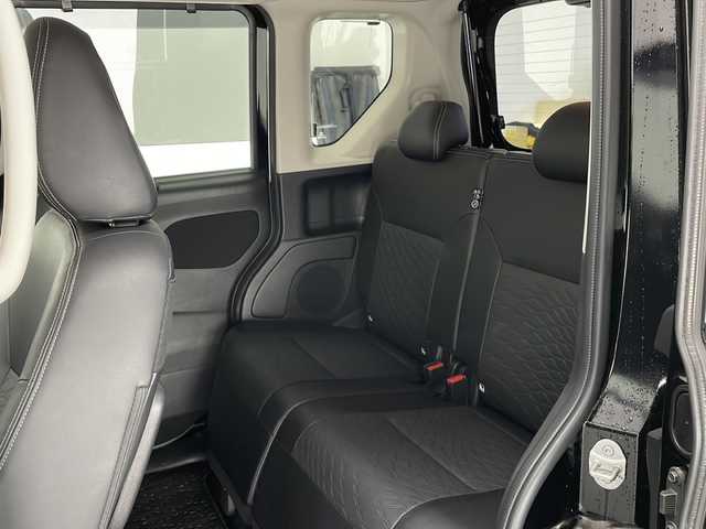 日産 ルークス HWS X アーバンクロム プロパイロットED 鳥取県 2022(令4)年 2.3万km ブラック 4WD/純正ナビ/両側パワースライドドア/ハンズフリーオートドア/プロパイロット/追従型クルーズコントロール/アラウンドビューモニター/バックカメラ/アイドリングストップ/フルセグTV/Bluetooth/CD/DVD/USB/AUX/シートヒーター（運転席、助手席）/オートライト/LEDヘッドライト/フォグランプ/電子パーキング/オートホールド/ステアリングスイッチ/2列目サンシェード/電動格納ミラー/ドアバイザー