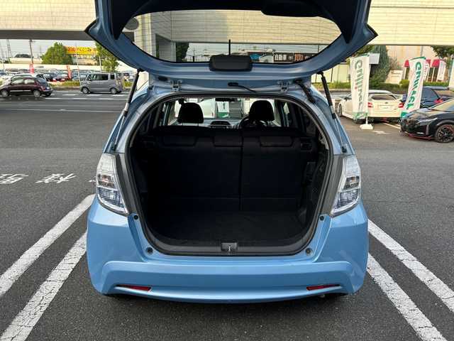 ホンダ フィット ハイブリット スマート セレクション 埼玉県 2012(平24)年 3.5万km ピュアブルーメタリック /ワンオーナー/社外メモリナビ/ワンセグテレビ/ETC/ドアバイザー/アイドリングストップ/DVD再生/横滑り防止装置/クルーズコントロール/ABS/AAC/PS/PW/保証書/取扱説明書/