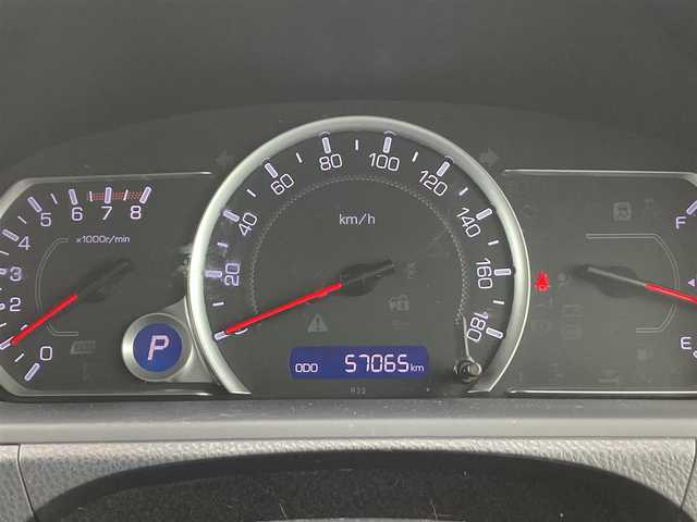 トヨタ ヴォクシー ZS 煌Ⅱ 茨城県 2017(平29)年 5.7万km ホワイトパールクリスタルシャイン 純正ナビ/【AM・FM・DISC・SD・TV・BT・VTR】/アイドリングストップ/ETC/前方ドラレコ/両側パワスラ/モデリスタエアロ/純アルミ/純フロア/横滑り/レーンキープ/LED/衝突軽減/電格ミラー/ウインカーミラー/ドアバイザー