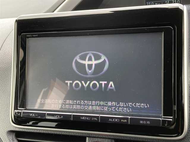 トヨタ ヴォクシー ZS 煌Ⅱ 茨城県 2017(平29)年 5.7万km ホワイトパールクリスタルシャイン 純正ナビ/【AM・FM・DISC・SD・TV・BT・VTR】/アイドリングストップ/ETC/前方ドラレコ/両側パワスラ/モデリスタエアロ/純アルミ/純フロア/横滑り/レーンキープ/LED/衝突軽減/電格ミラー/ウインカーミラー/ドアバイザー