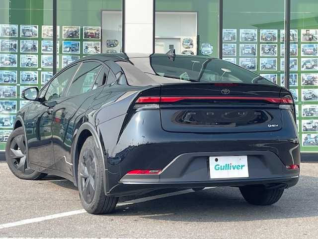 トヨタ プリウス U 長崎県 2023(令5)年 4.1万km アティチュードブラックマイカ 純正ディスプレイオーディオ/BT/USB/Miracast/フルセグTV/バックカメラ/トヨタセーフティセンス/レーダークルーズコントロール/レーンアシスト/オートハイビーム/LEDヘッドライト/ドライブレコーダー前後/コーナーセンサー前後/ビルトインETC