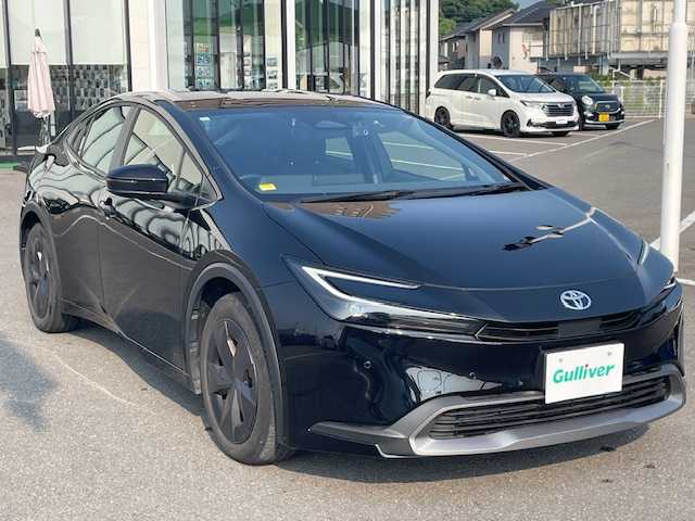 トヨタ プリウス U 長崎県 2023(令5)年 4.1万km アティチュードブラックマイカ 純正ディスプレイオーディオ/BT/USB/Miracast/フルセグTV/バックカメラ/トヨタセーフティセンス/レーダークルーズコントロール/レーンアシスト/オートハイビーム/LEDヘッドライト/ドライブレコーダー前後/コーナーセンサー前後/ビルトインETC