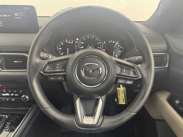 マツダ ＣＸ－８ XD グランドジャーニー 愛知県 2023(令5)年 1.8万km ジェットブラックマイカ 4WD/ディーゼルターボ/ヘッドアップディスプレイ/純正ナビ付10.25インチセンターディスプレイ/　　　・BT/フルセグ/全方位カメラ/ドライブレコーダー（前後）/ETC/本革巻ステアリングリモコン/ステアリングヒーター/ステアリングリモコン/ハーフレザーシート/パワーシート（D/N）/置くだけ充電/シートヒーター（1、2列目）/三列シート/7人乗り/パワーバックドア/ルーフレール/純正19インチアルミホイール/アダプティブLEDヘッドライト/フォグランプ/ブラインドスポットモニター/レーダークルーズコントロール/レーンキープアシスト/トラフィック＆クルーズサポート/交通標識認識機能/ドライバーアテンションアラート
